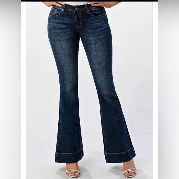 Women's Blue Flared Jeans - Picture 1 of 6
